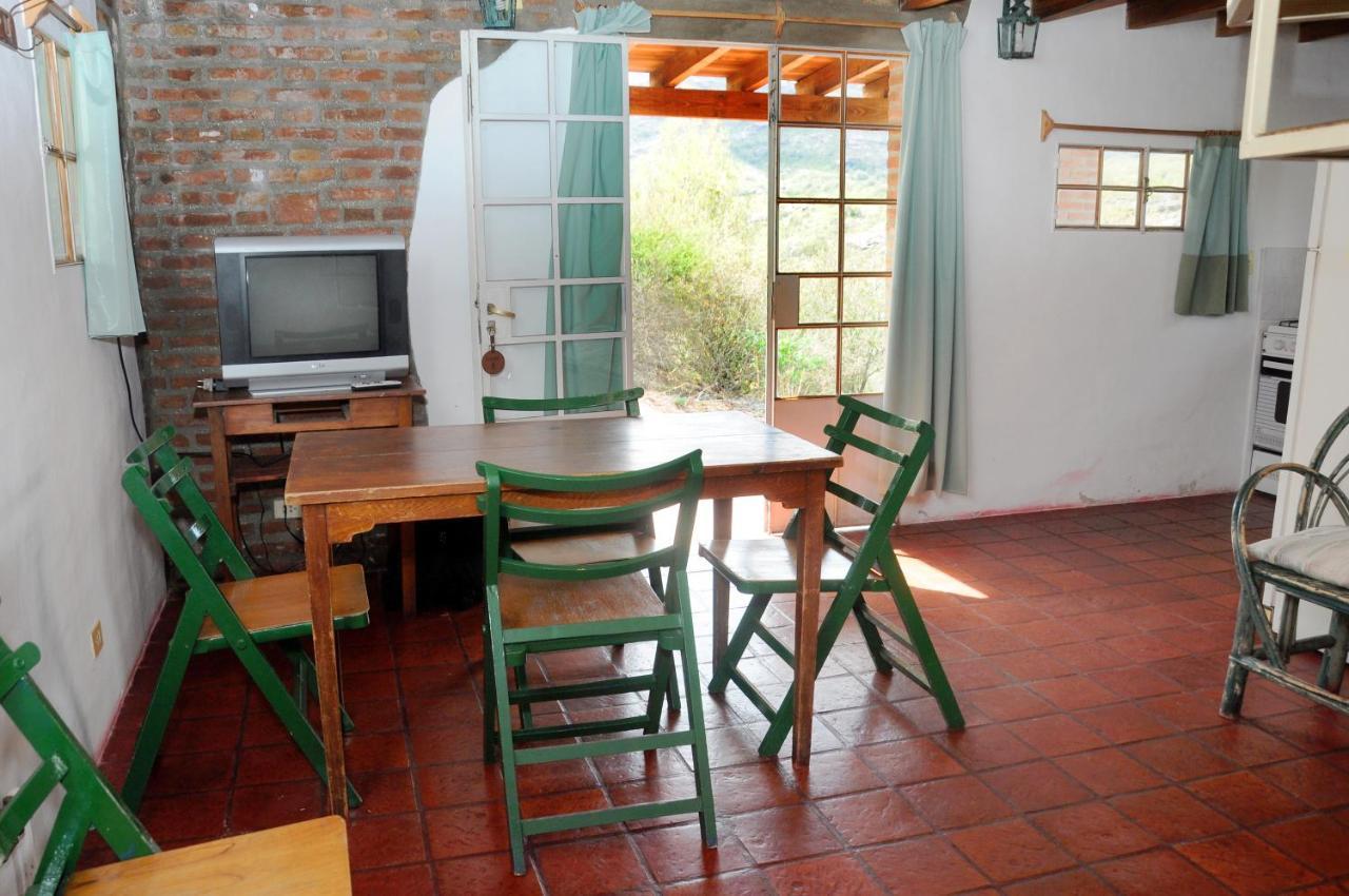 La Toma Complejo De Montana - Cabanas Y Habitaciones En Hosteria Mina Clavero Eksteriør bilde