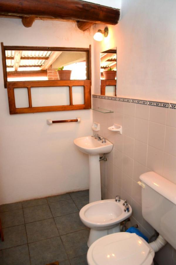 La Toma Complejo De Montana - Cabanas Y Habitaciones En Hosteria Mina Clavero Eksteriør bilde