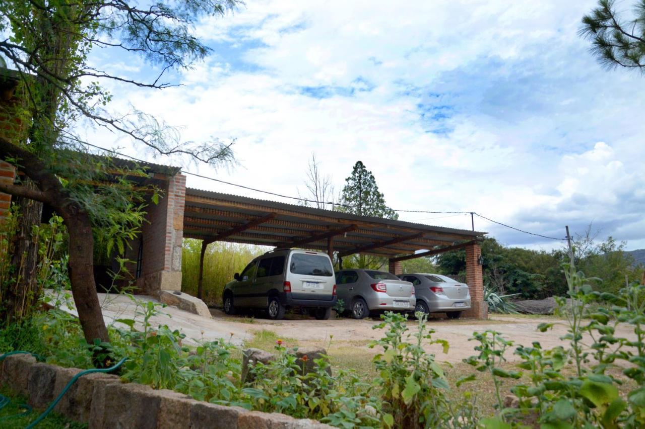 La Toma Complejo De Montana - Cabanas Y Habitaciones En Hosteria Mina Clavero Eksteriør bilde